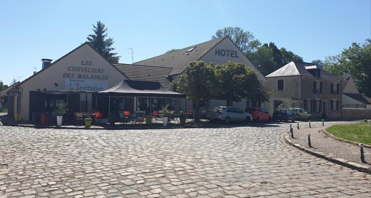 Les Chevaliers Des Balances Hotel Saint-Aubin (Essonne)